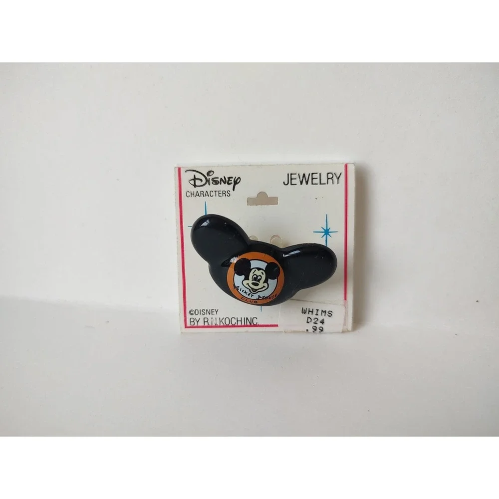 Vintage Disney Mickey Mouse club ears hat pin